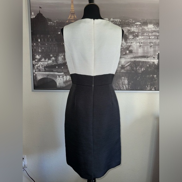 TAHARI Arthur S Levine Black and white Embellished Dress Size 6 - Picture 4 of 7